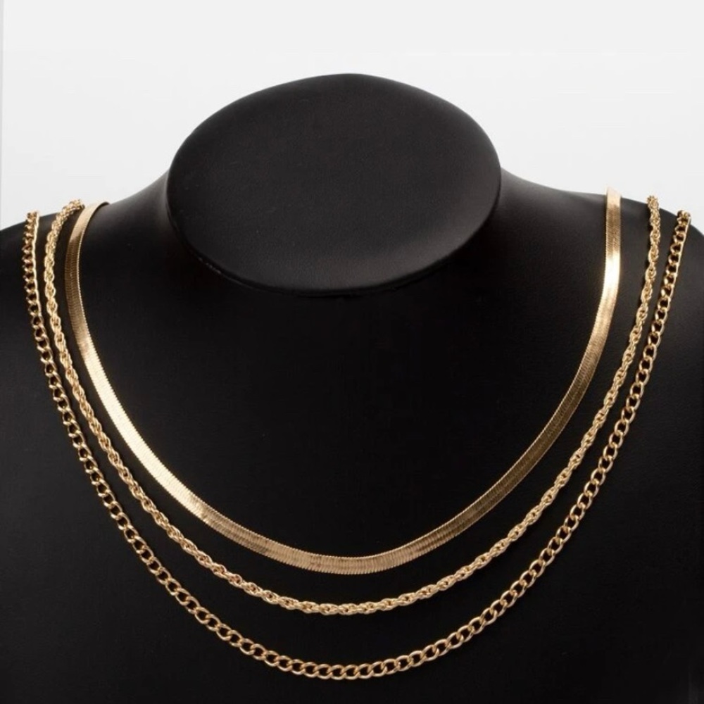 3 piece gold necklace